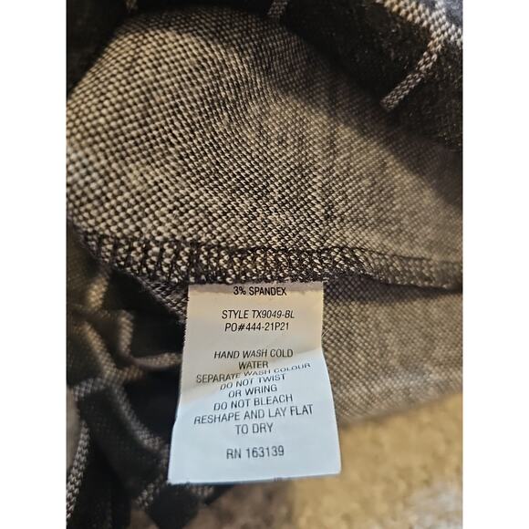 Haley & June Extra Small Women Crop Top Black White Tank Crop Top - Picture 9 of 9